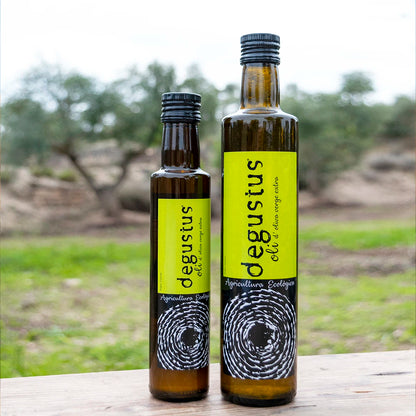 Degustus Bio-Olivenöl. Natives Olivenöl im 0,5 l Flasche.